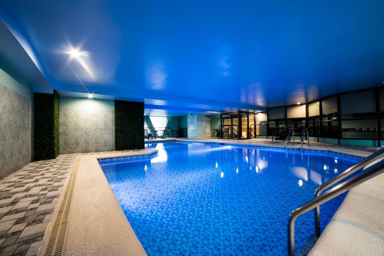Berjaya Makati Hotel-Certified Multi-Use&Halal Makati City Bagian luar foto