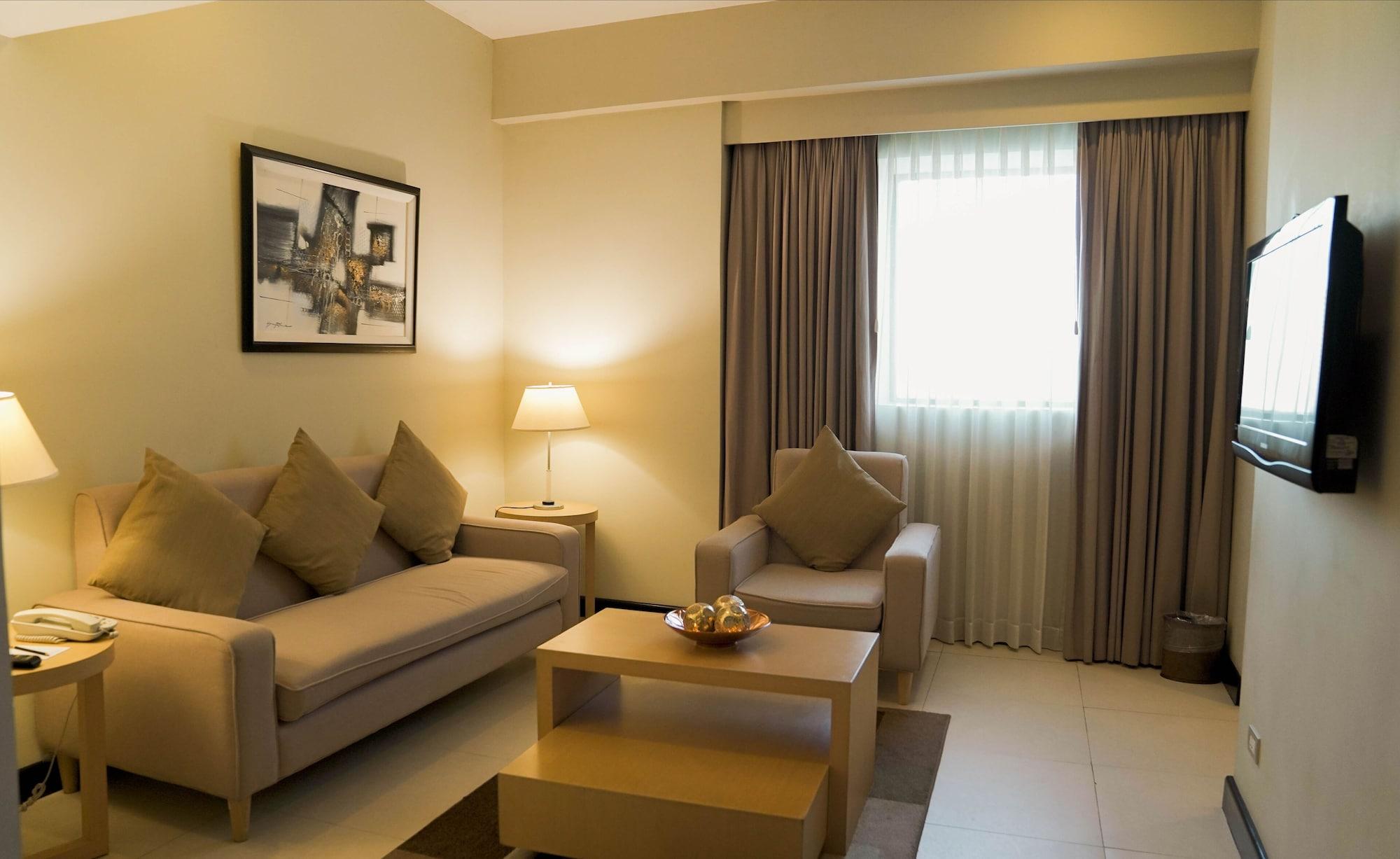 Berjaya Makati Hotel-Certified Multi-Use&Halal Makati City Bagian luar foto