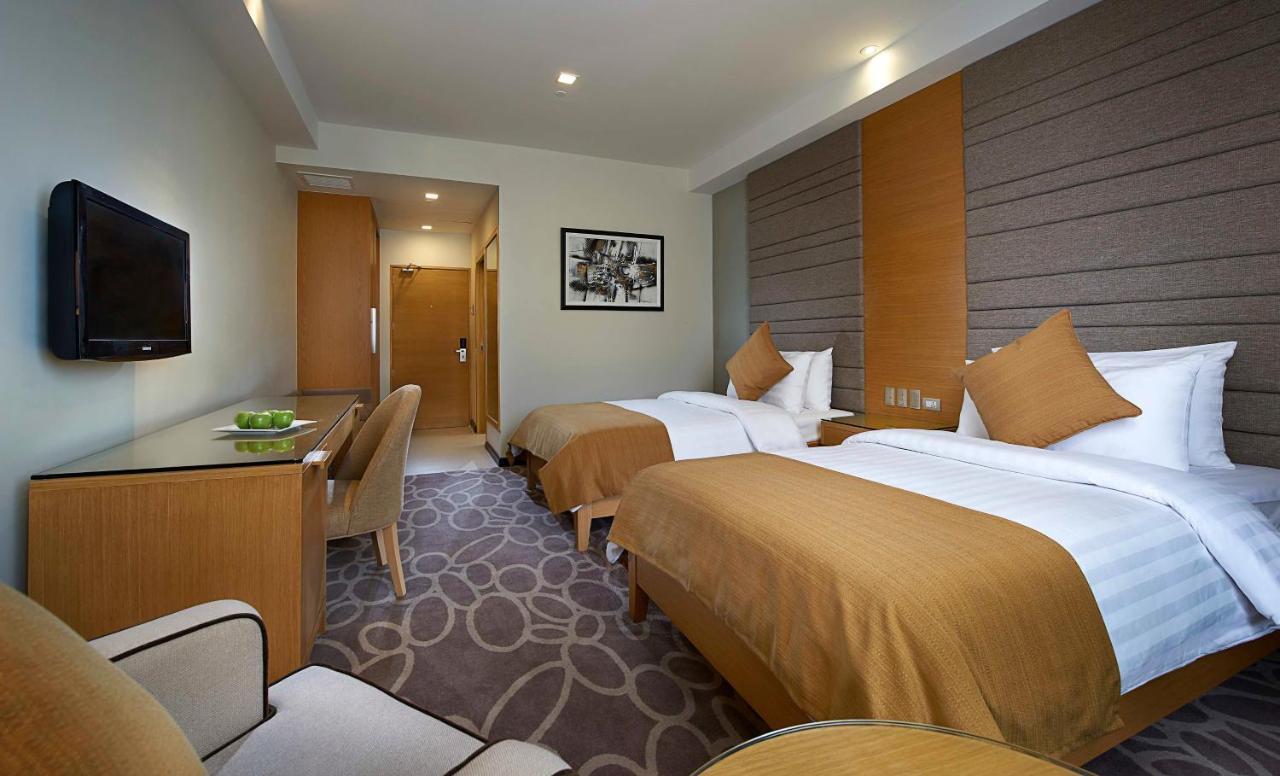 Berjaya Makati Hotel-Certified Multi-Use&Halal Makati City Bagian luar foto